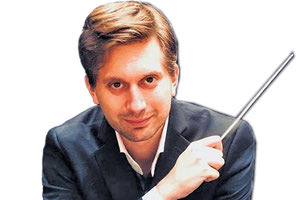 Νιώθω πραγματικά τυχερός που μπορώ και προσφέρω στον τόπο που κατάγομαι και τον τόπο που μεγάλωσα