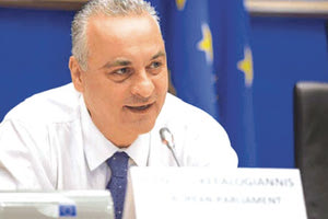 Ο Μανώλης Κεφαλογιάννης