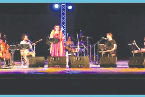 H Μαρία Φαραντούρη στο διαδικτυακό κανάλι πολιτισμού του Δήμου Ηρακλείου ;