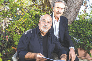 ΚΑΤΑ ΜΑΡΚΟΝ: Μια πολύ ξεχωριστή θεατρική-μουσική παράσταση με τον Τάκη Χρυσικάκο και τον Λάμπρο Λιάβα,  θα κάνει πρεμιέρα στην Κρήτη περιοδεύοντας από 24 έως 27 Νοεμβρίου σε Χανιά, Ρέθυμνο, Ηράκλειο και Ιεράπετρα, ελεύθερη είσοδο για τους πολίτες.