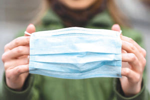 Η μάσκα μάς έσωσε από πολλά