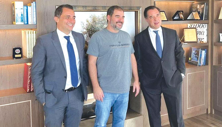 Στις τοπικές επιχειρήσεις ο υπουργός Ανάπτυξης