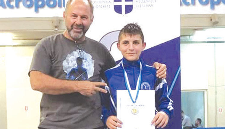 Ο Μουρτζάκης της Μεσσαράς με τον προπονητή του