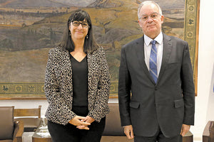 Ο πρόεδρος της Βουλής κ. Κωνσταντίνος Τασούλας δέχθηκε χθες την πρέσβη του Μεγάλου Δουκάτου του Λουξεμβούργου κυρία Elisabeth Cardoso Jordao.