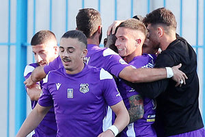 ΜΕΤΑ ΤΙΣ ΧΘΕΣΙΝΕΣ ΝΙΚΕΣ ΤΟΥΣ ΓΙΑ ΤΗΝ 4η ΑΓΩΝΙΣΤΙΚΗΣ ΤΗΣ SL2 ΟΦΙ κορυφής μαζί με Κηφισιά