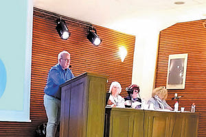 η παρουσίαση του βιβλίου της   Άννας Μανουκάκη – Μεταξάκη  «Ιστορικές μαρτυρίες από τον νομό Ηρακλείου (19ος - 20ός αι.)»