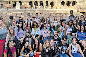 Στην πρωτεύουσα της Ιταλίας τη Ρώμη και στο σχολείο ISIS CHARLS DARWIN  αντιπροσωπεία του 3ου Γενικού Λυκείου Ηρακλείου