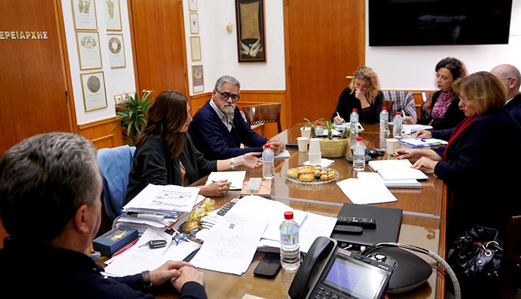 συναντήσεις στην Περιφέρεια Κρήτης για τα σχέδια Βιώσιμης Αστικής Ανάπτυξης