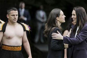 Η πρωθυπουργός της Φινλανδίας Σάνα Μαρίν βρίσκεται στη Νέα Ζηλανδία για την πρώτη επίσημη περιοδεία της, σηματοδοτώντας την πρώτη επίσκεψη στη χώρα από Φινλανδή πρωθυπουργό.