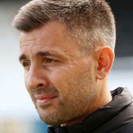 Πρέσινγκ στον Σίμο η Καλλιθέα