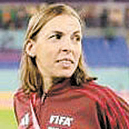 Τρεις γυναίκες διαιτητές στο Κόστα Ρίκα-Γερμανία