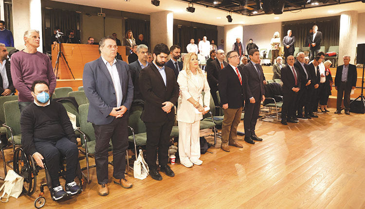 Ενός λεπτού σιγή κρατήθηκε στην μνήμη του Πέτρου Λινάρδου