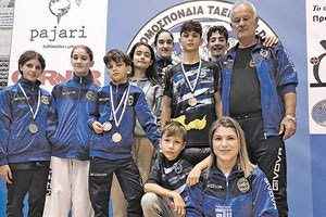 Η ομάδα της Χερσονήσου που διακρίθηκε στο Πανελλήνιο