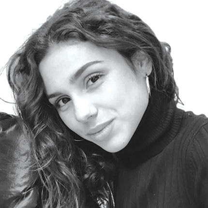 Στους ουρανούς με τους  άλλους αγγέλους η Έμμα