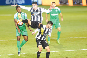 Νοκ άουτ ο Περέα από το φιλικό, στην αποστολή ο Μπουζούκης;