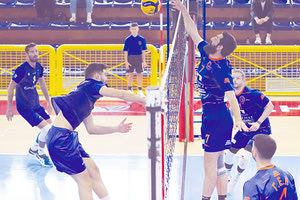 Φάση από το παιχνίδι της ΓΕΗ με τον Ιωνικό