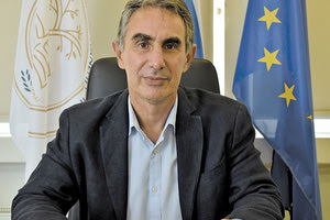 Άλλη μια θητεία εξασφάλισε ο Νίκος Κατσαράκης αφού επανεξελέγη Πρύτανης του Ελληνικού Μεσογειακού Πανεπιστημίου