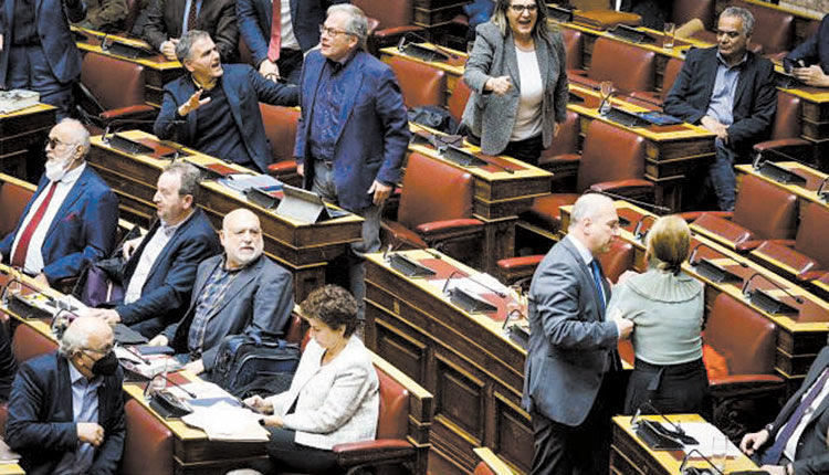 Μπούκαρε η Πιπιλή!