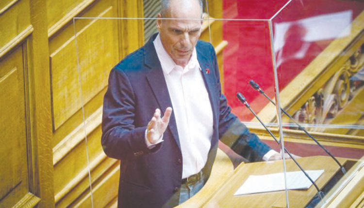  Ο Γιάνης Βαρουφάκης