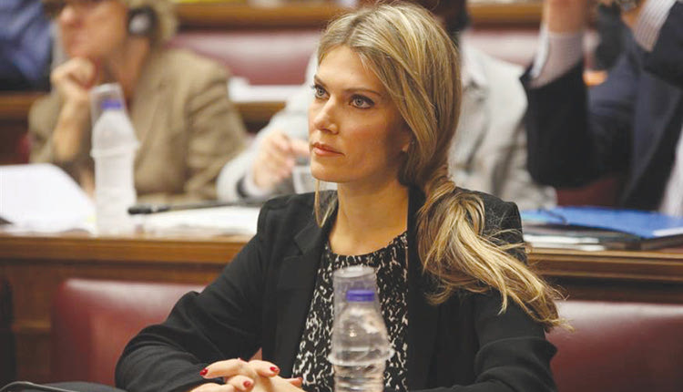 Σήμερα αποφασίζεται αν θα προφυλακιστεί ή όχι η Εύα Καϊλή