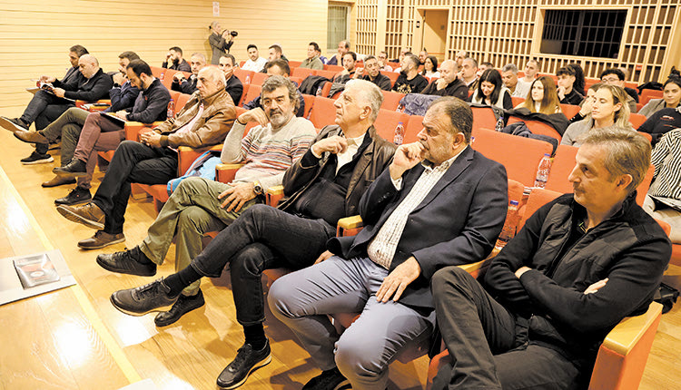   Αξιωματούχοι του μπάσκετ στο σεμινάριο του ΣΥΔΚΑΚ