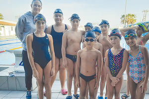 Η κολυμβητική ομάδα του ΟΦΗ