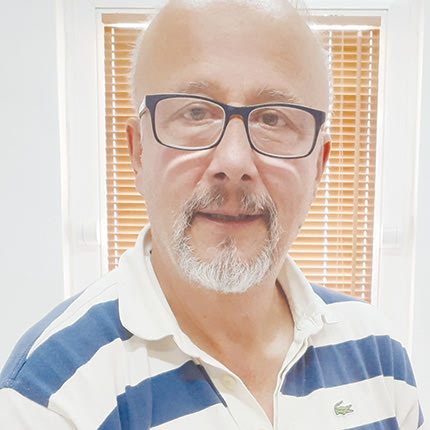 Ο καθηγητής Γιάννης Τσιαούσης 