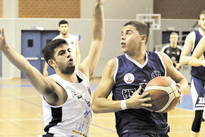 Φάση από το παίχνιδι του «Ηράκλειο» στα Χανιά