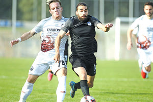 Ο Μακρυδάκης του Ηροδότου σε φάση στο παιχνίδι με την Προοδευτική