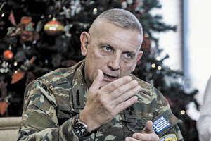 Παραμένει ο Φλώρος, φεύγουν οι δυο;