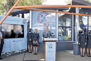 αστυνομια ερχονται καρατομήσεις