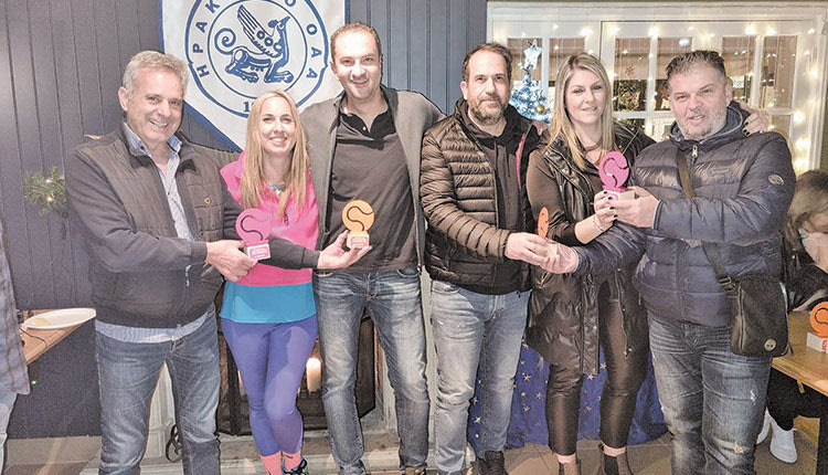   Στιγμιότυπα από τις απονομές του εσωτερικού τουρνουά του «Ηράκλειο»ΟΑΑ