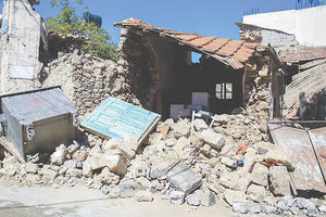 ΓΙΑ ΤΟΥΣ ΣΕΙΣΜΟΠΑΘΕΙΣ: Χριστούγεννα... δεύτερη χρονιά στους οικίσκους