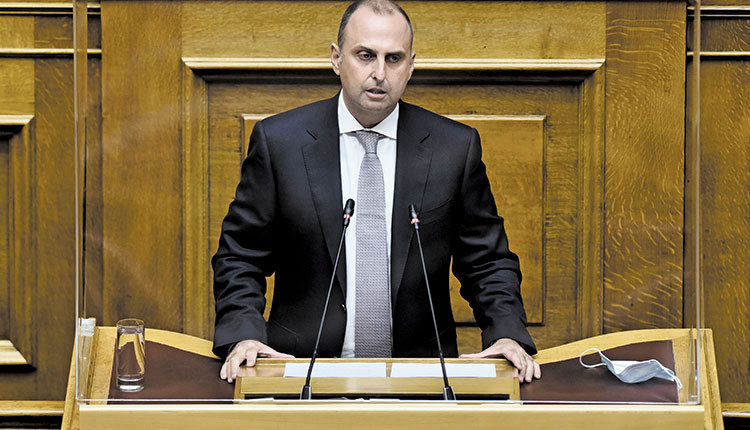 Ο αρμόδιος Υφυπουργός Γιώργος Καραγιάννης 