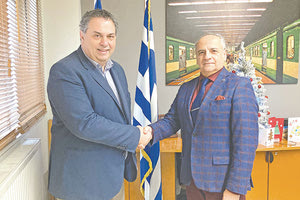 Ο κ. Πιτσούλης με τον κ. Καρτσωνάκη