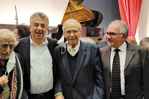 H προσφορά του Στέλιου Ματζαμπετάκη στο Μουσείο Καζαντζάκη και στην τοπική κοινότητα της Μυρτιάς,αναγνωρίστηκε με μια διπλή τιμητική διάκριση