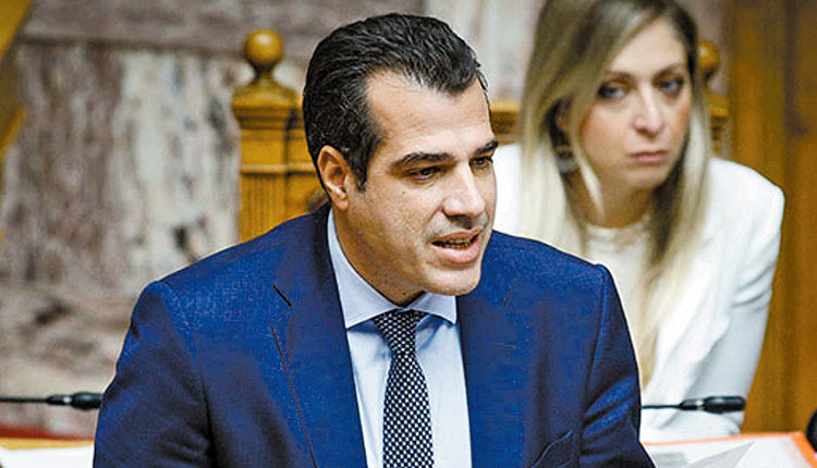 Θάνος Πλεύρης
