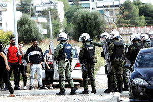 ΕΛ.ΑΣ: Ολοήμερη επιχείρηση σε καταυλισμούς Ρομά στη Δυτική Αττική