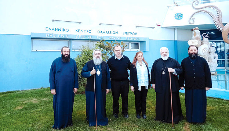 τα μέλη του Ενυδρείου Κρήτης υποδέχτηκαν χθες τον Σεβασμιότατο Αρχιεπίσκοπο Κρήτης κκ. Ευγένιο