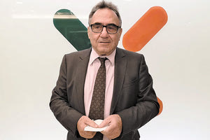 ι  ο πρόεδρος της Συνεταιριστικής Τράπεζας Χανίων κ.  Μιχάλης Μαρακάκης