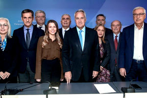 Ορκίστηκαν από τον υπουργό Εσωτερικών Μάκη Βορίδη, οι ειδικοί γραμματείς των επτά Αποκεντρωμένων Διοικήσεων της χώρας