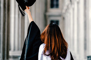 πτυχιούχος