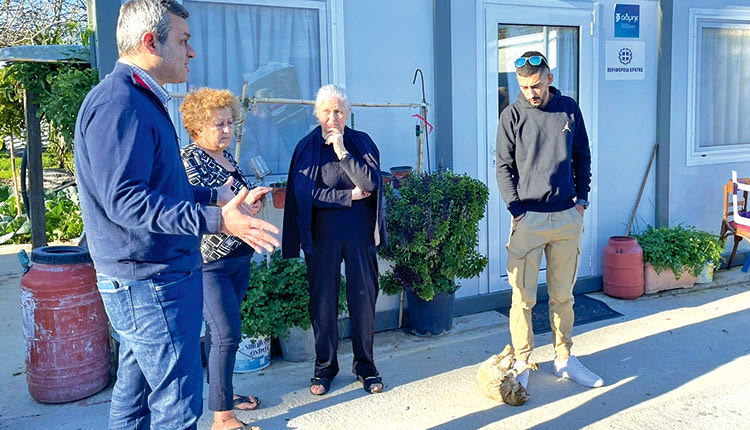  Ο Χάρης Μαμουλάκης βρέθηκε στο Αρκαλοχώρι, το Χουμέρι και το Αρχοντικό