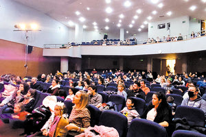 Η παιδική θεατρική παράσταση της Περιφέρειας Κρήτης, «ο Γιατρός ο Κάστορας των δοντιών ο Μάστορας»