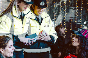 Με κεντρικό σύνθημα “ΕΝΑΣ δεν πίνει, ΟΛΟΙ επιστρέφουν”, αστυνομικοί από την Τροχαία Ηρακλείου