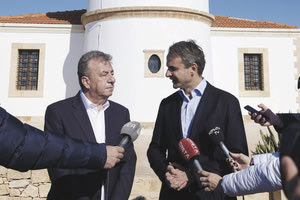 αρναουτακης μητσοτακης στην γαυδο