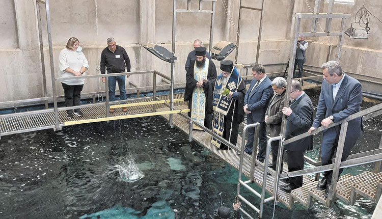 ΕΝΥΔΡΕΙΟ ΦΩΤΑ 2023