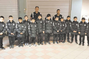 Η ομάδα Κ-10 του ΟΦΗ που αγωνίστηκε στο τουρνουά της Αθήνας