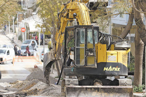 «Πάγωσαν» οι εργασίες του εμβληματικού έργου της ΔΕΥΑΗ που αφορούν στην αντικατάσταση και επέκταση του δικτύου ύδρευσης συνολικού μήκους περίπου 150 χιλιομέτρων
