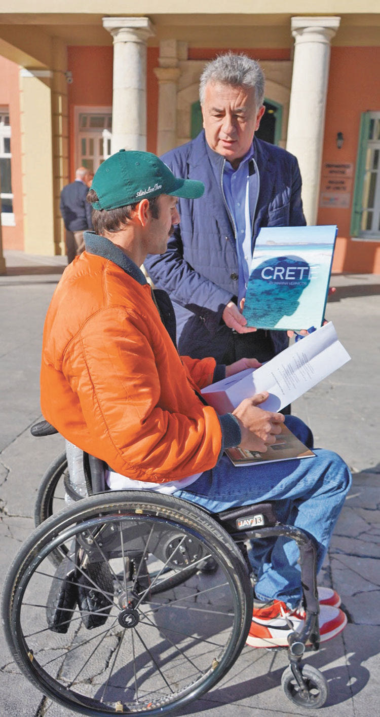 Με ένα πρωτότυπο τρόπο επέλεξε η Περιφέρεια Κρήτης να παρουσιάσει τα αναπτυξιακά έργα που εκτελέστηκαν και εκτελούνται στο νησί, στο πλαίσιο του περιφερειακού  προγράμματος «ΚΡΗΤΗ 2014-2020», που χρηματοδοτείται από το ΕΣΠΑ.